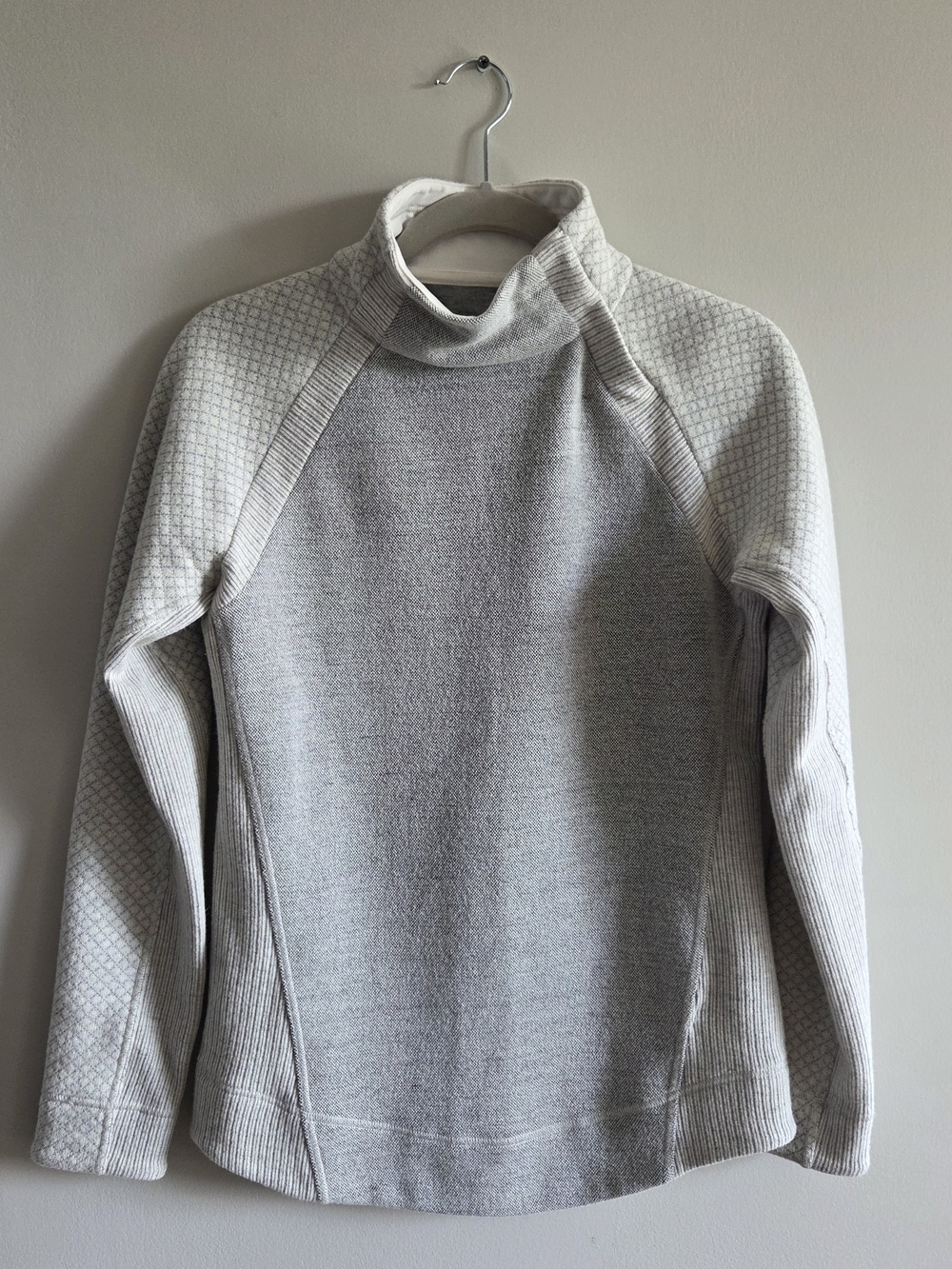 Prana Women's Light Gray and Cream Mock Neck Sweater